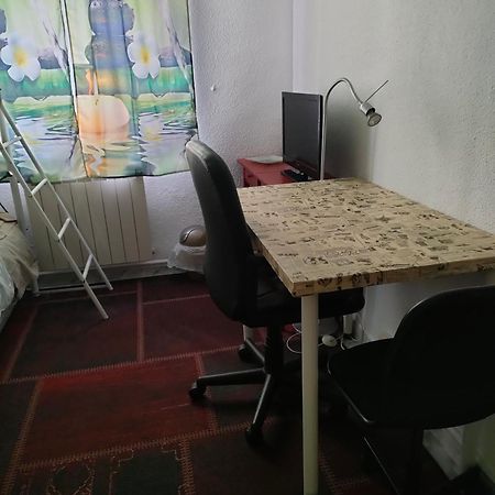 Habitacion Privada, Luminosa Y Bien Comunicada マドリード エクステリア 写真