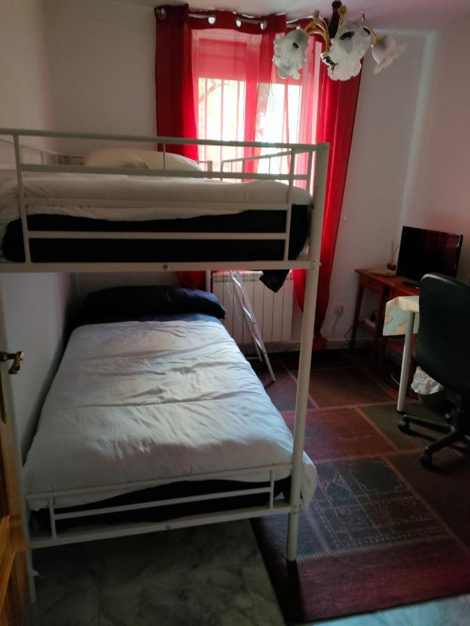 Habitacion Privada, Luminosa Y Bien Comunicada マドリード エクステリア 写真