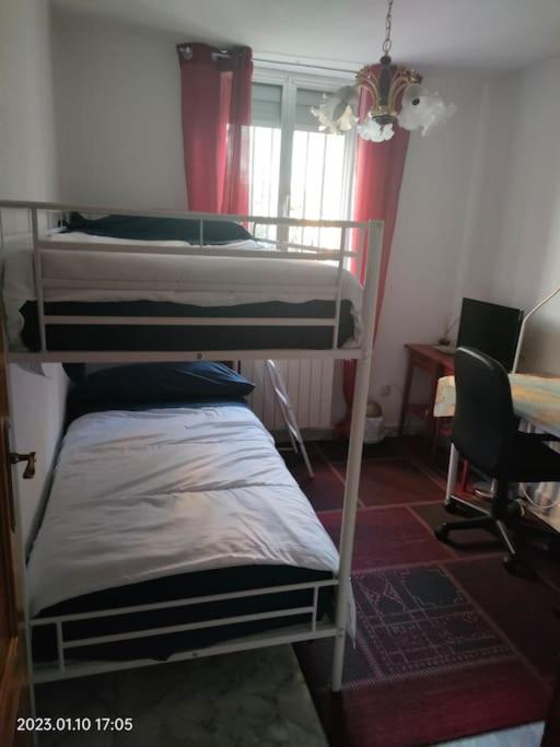 Habitacion Privada, Luminosa Y Bien Comunicada マドリード エクステリア 写真