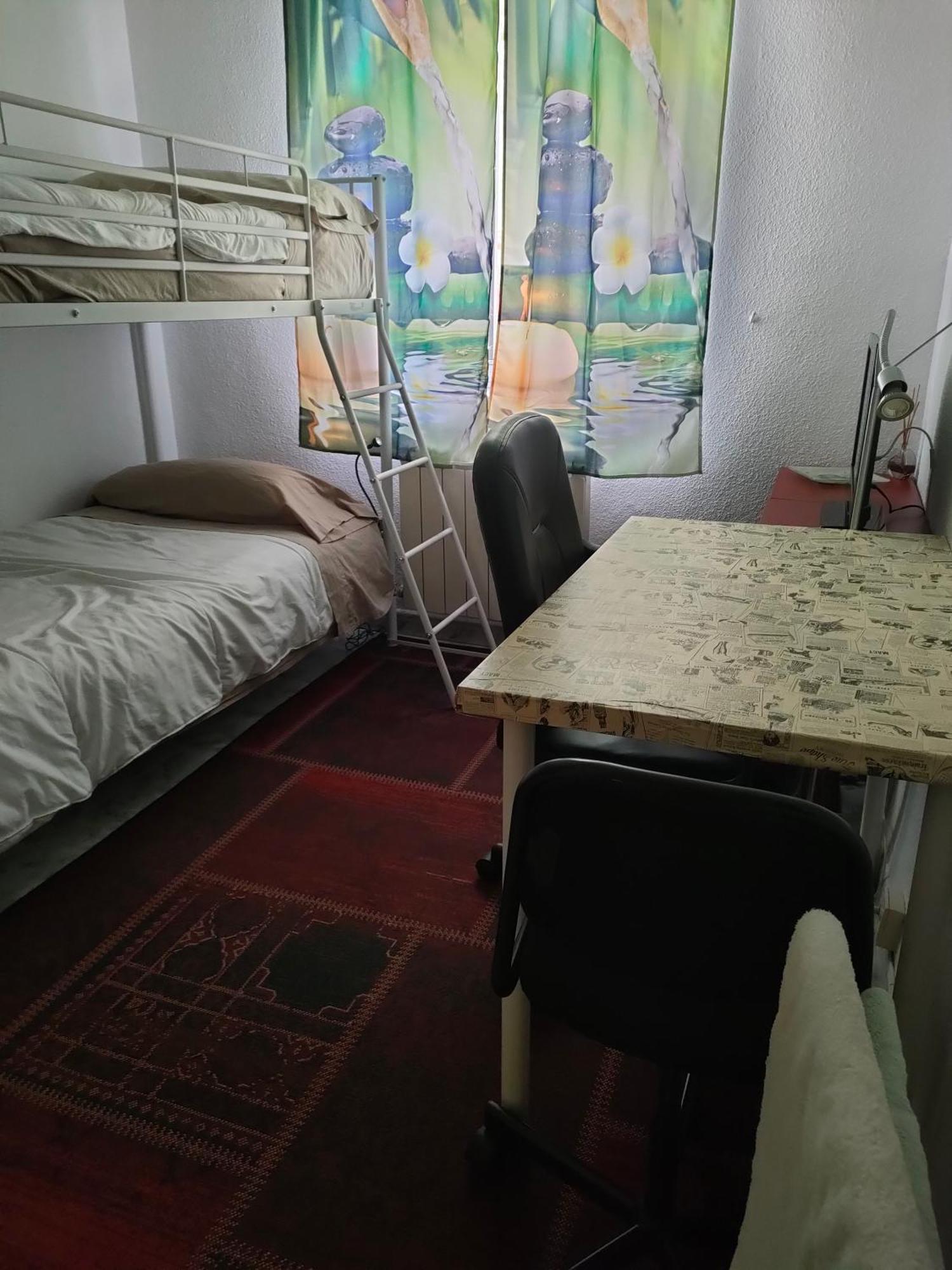 Habitacion Privada, Luminosa Y Bien Comunicada マドリード エクステリア 写真